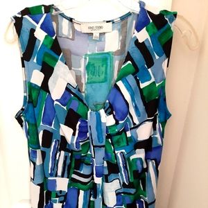 Woman's multicolor top